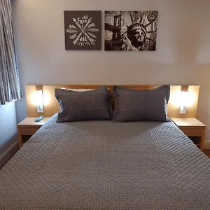 Flat Com 02 No Jardins 4* São Paulo